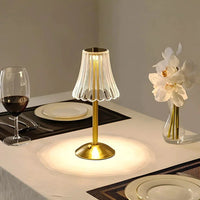Luminária de Mesa LED Paris 3 em 1 Carpetino